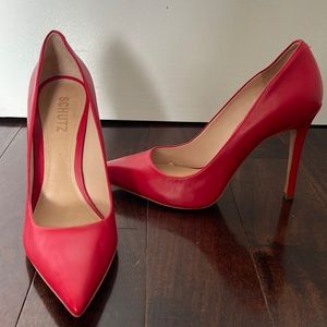 NIB Never Worn Schutz Gilberta in Club Red